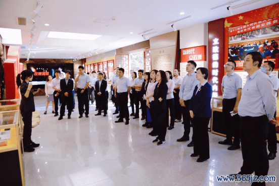 厦门海外银行北京分行参不雅红色教练基地